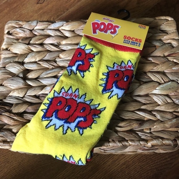 kelloggs Other - Kellogg’s Corn Pops crew socks